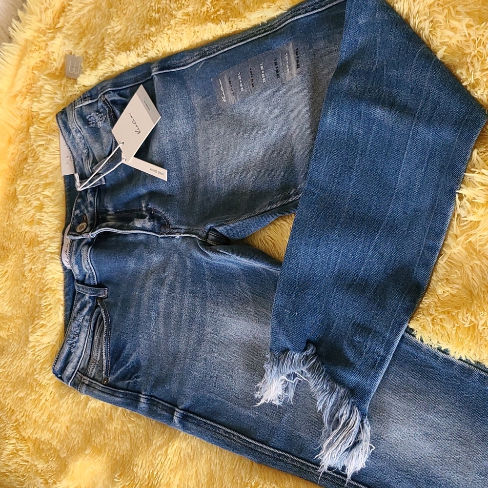 KanCan midrise skinny jeans sz 28